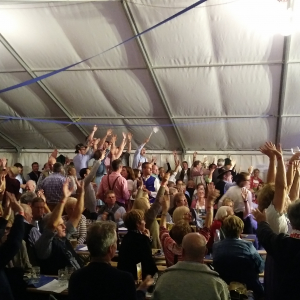 Stimmung im Festzelt2